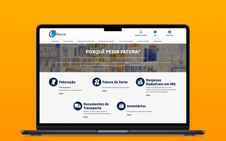 Ecrã de um computador portátil a mostrar a plataforma portuguesa e-Fatura, com opções para validação de faturas e deduções fiscais